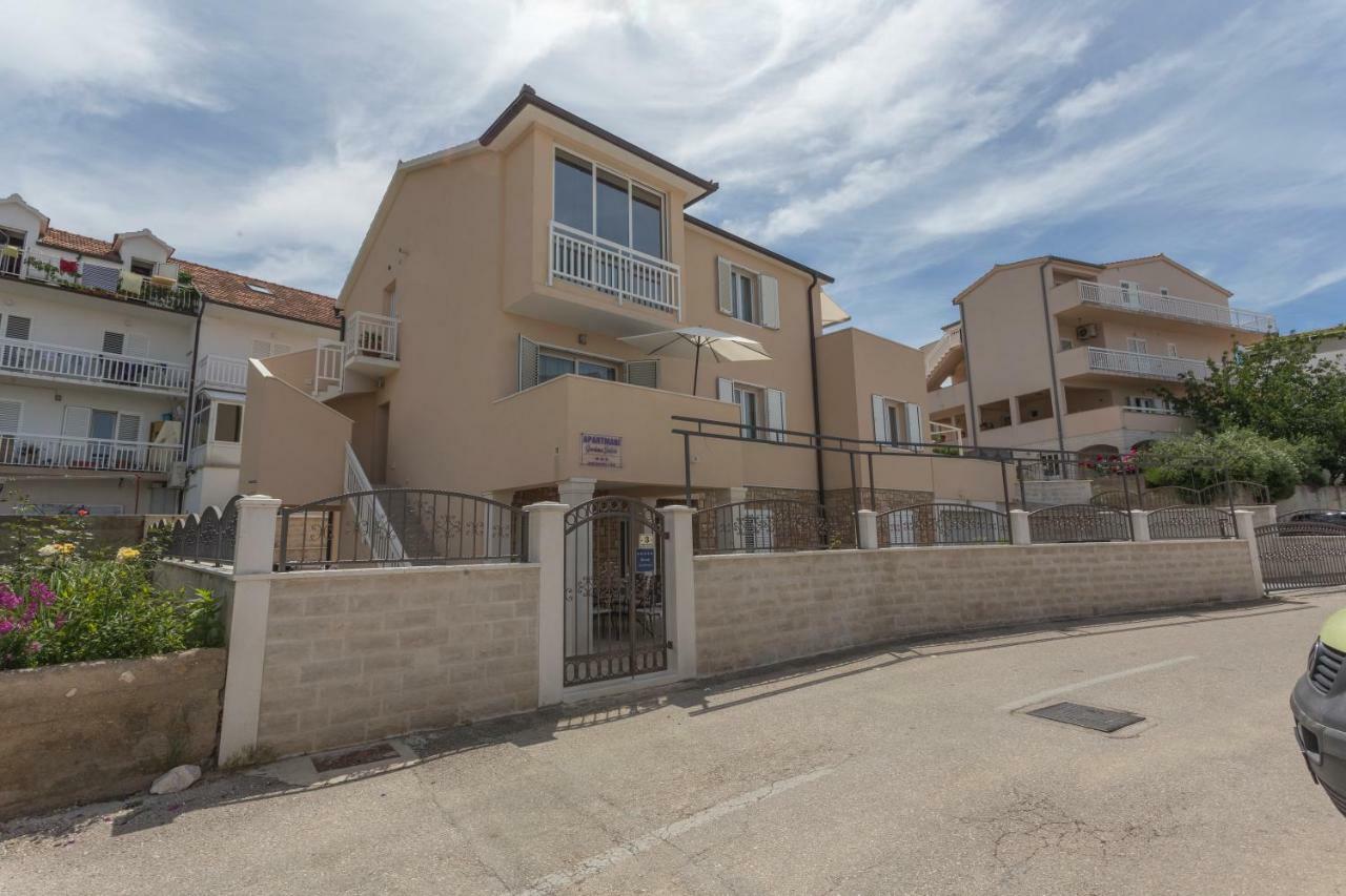 Apartments Gordana Jelicic Hvar Town Exterior foto